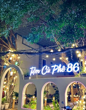 Cần tuyển pha chế, phục vụ, quản lý cho Cà Phê 86